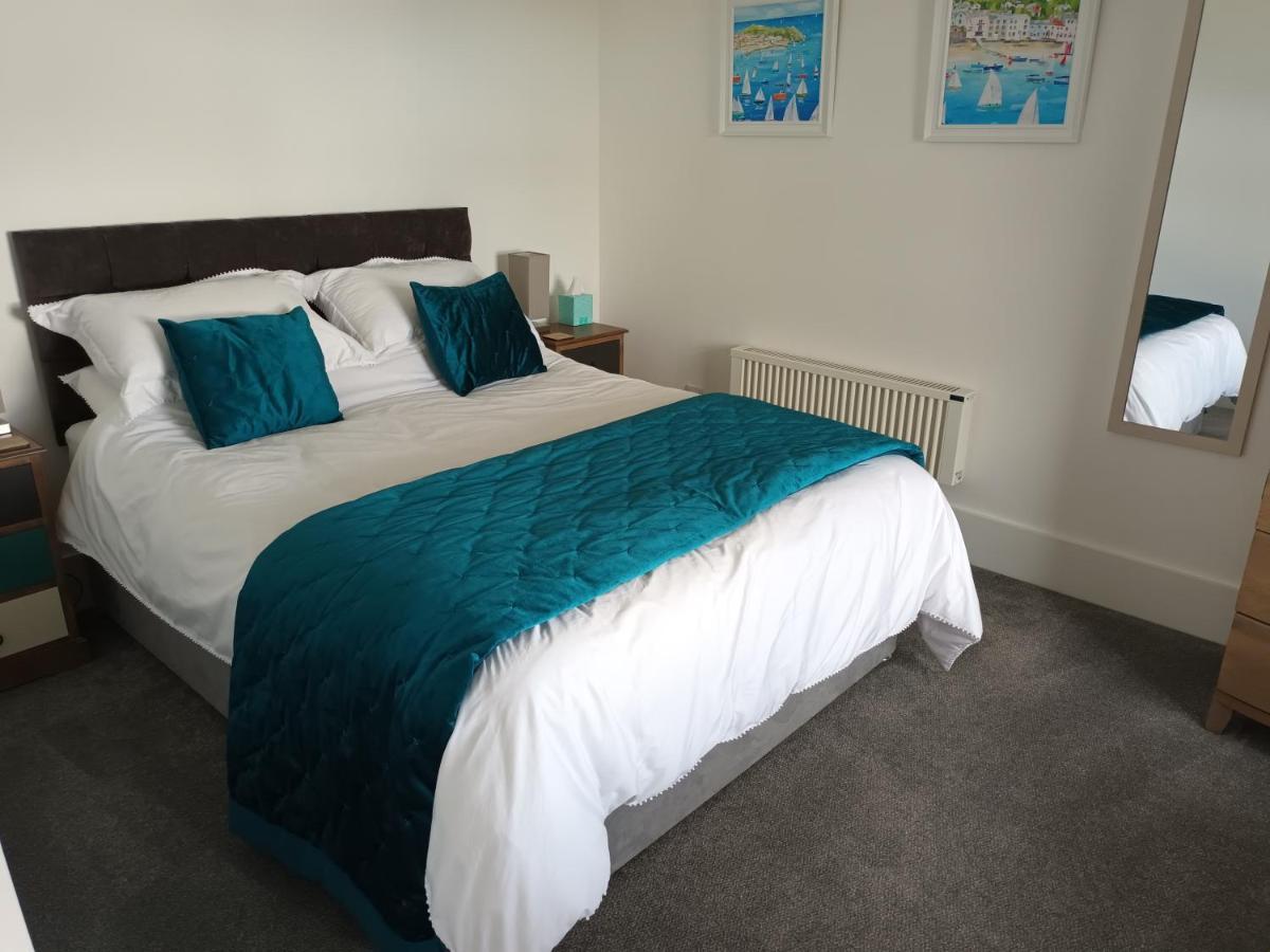 Contemporary One Bed Studio. Sea Views And Parking Вествард Хо Экстерьер фото